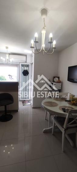 Apartament de inchiriat 3 camere mobilat si utilat in Sibiu
