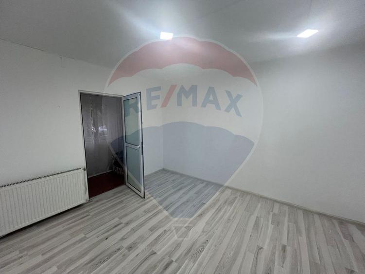 Spațiu comercial de 60mp b dul Independentei