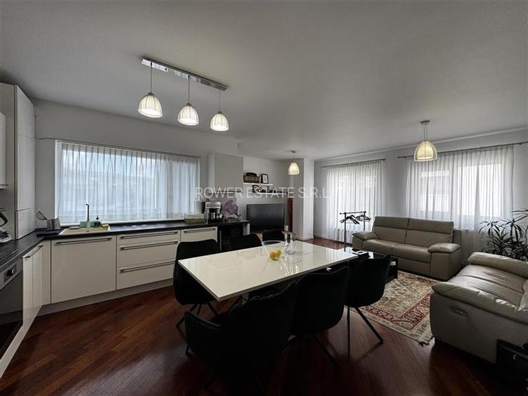 Apartament 3 camere,69 mp, situat pe strada Borhanciului! - 2