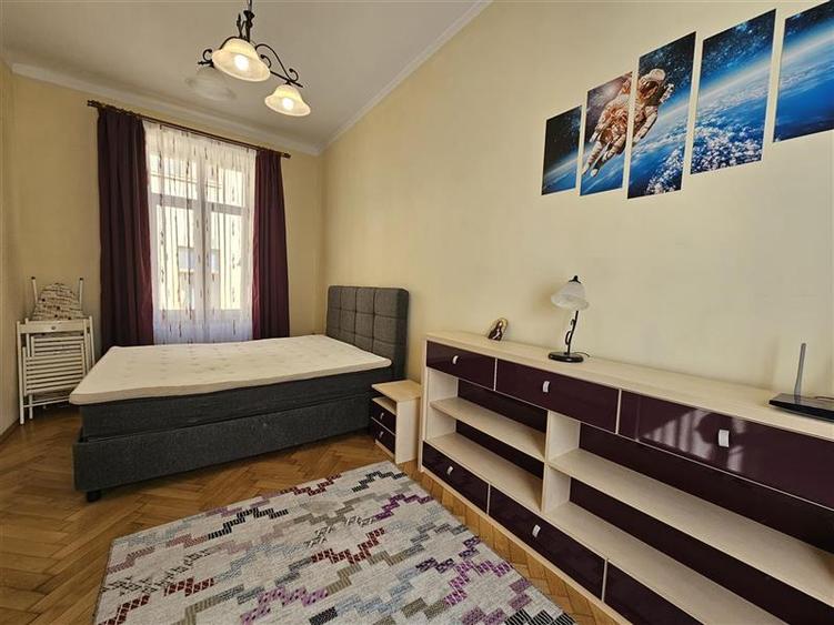 Apartament deosebit cu 2 camere de inchiriat in Centrul Istoric Brasov