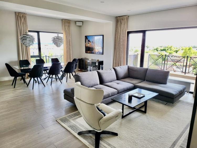 Penthouse- 4 camere cu rooftop de 160mp