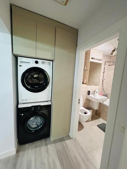 Vând apartament 2 camere extra lux