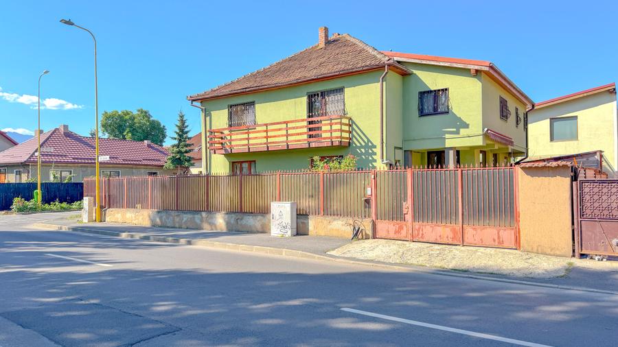 CASĂ TIP DUPLEX CU TEREN DE 175 MP | 121 MP UTILI | 2 LOCURI PARCARE