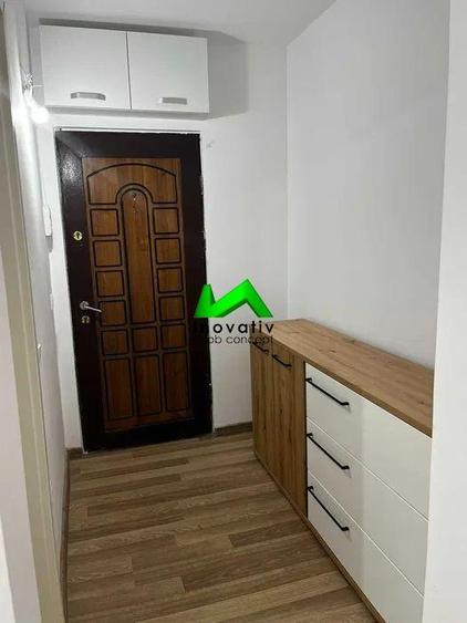 Garsoniera spatiosa birou de inchiriat Sibiu Bld Victoriei
