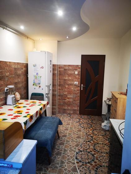 Apartament 3 camere zona Grivitei - Pasaj