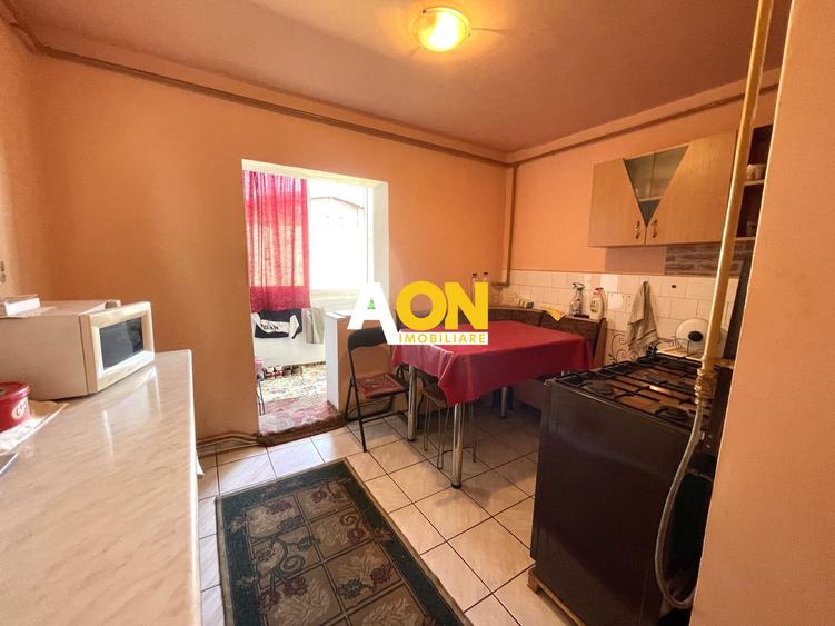 Apartament 3 camere, 2 bai, mobilat-utilat, zona Liceul Sportiv