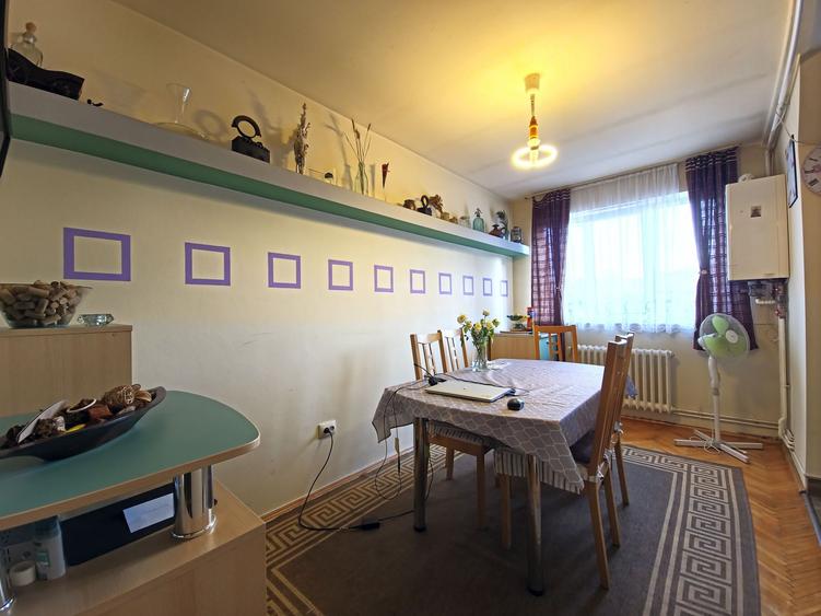 Apartament 4 camere, mobilat, utilat, garaj individual, Manastur