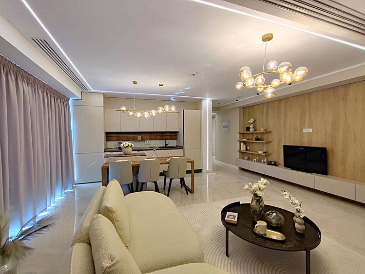 Apartamente de lux cu 2 camere, pe plaja in Mamaia Nord, in rate sau cu discount