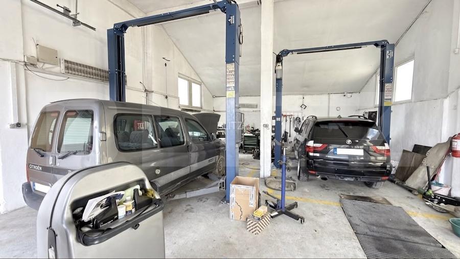 Hală cu service auto funcțional – 300 mp, 700 mp teren, zona 14 Mai - 3