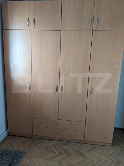 Apartament de vanzare, 4 camere, 112 mp, cartierul Soarelui