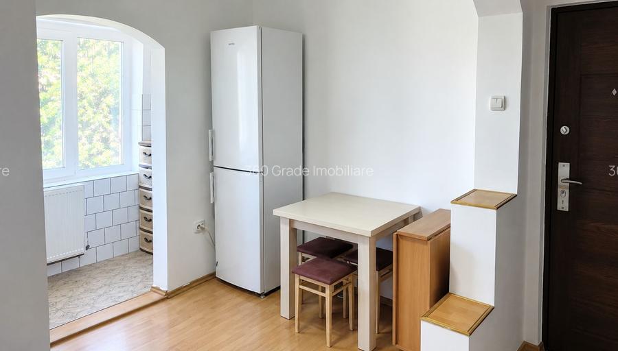 2 camere Zona Soarelui Decomandat - 2