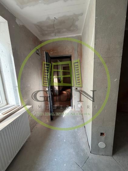 Casa 7 camere, 2 apartamente, 300 mp utili, 1248 mp teren, Cristian, Sibiu