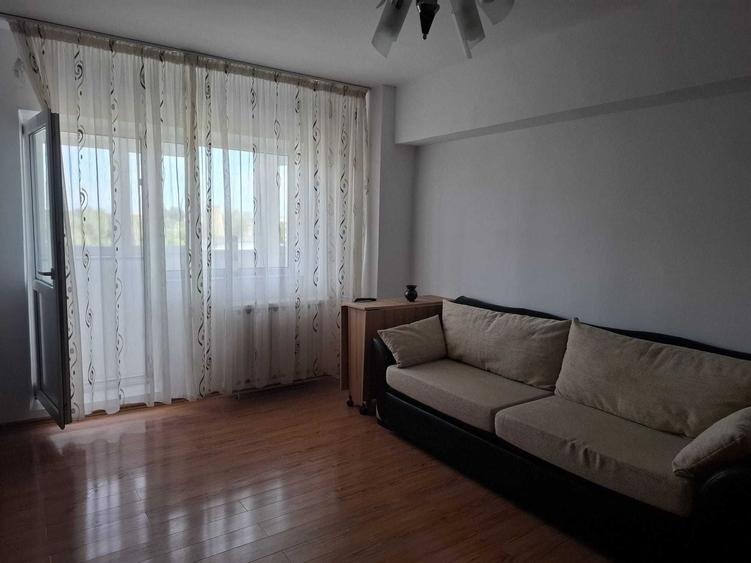 Apartament 3 camere de închiriat – 1 Decembrie 1918, zona Piața Miniș