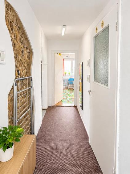 Apartament 3 camere în zona COMPLEX BIG