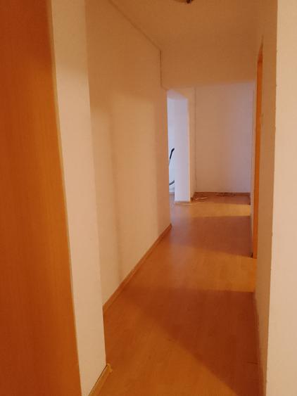 Vanzare apartament 4 camere Pta Alba Iulia
