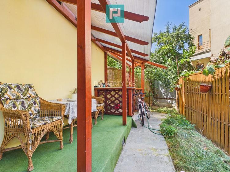 Apartament cu 2 camere și curte ultracentral - 6