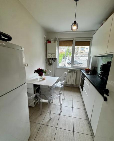 Apartament cu 2 camere semidecomandat, Grigorescu