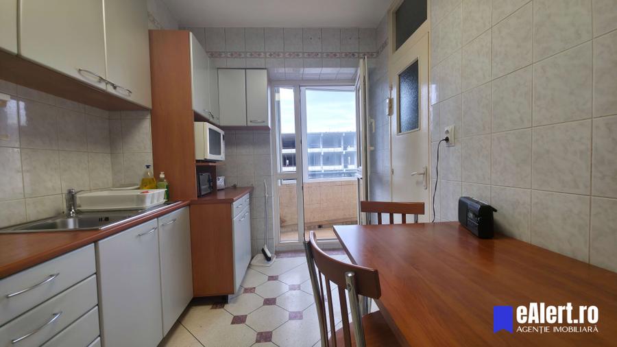 Prima inchiriere, 2 camere, str. Sfanta Vineri, Unirii, 63 mp, decomandat!