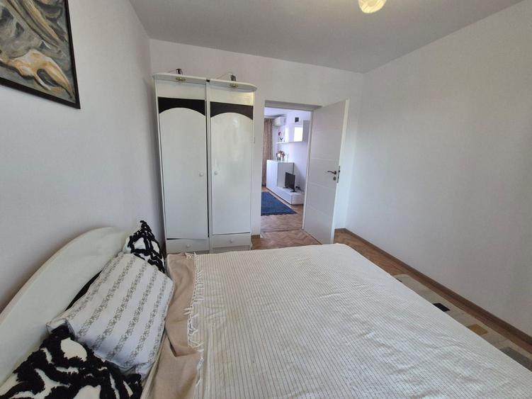 GARA APARTAMENT CU 2 CAMERE SEMI, MOBILAT UTILAT 47 MP PRET 89500 EURO
