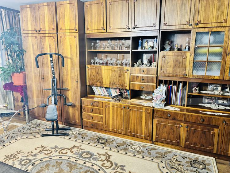 Vânzare apartament decomandat , 80 mp, Câmpulung Moldovensc