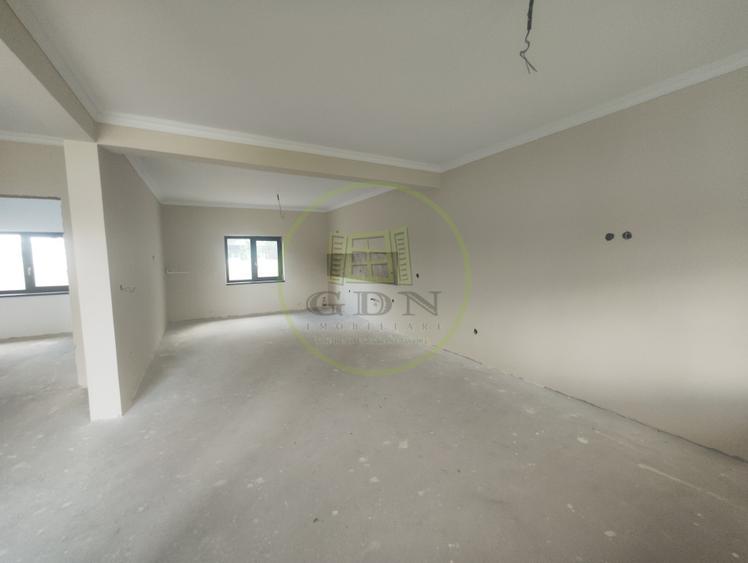 Casa 5 camere, teren 415 mp, Craiova, cartier Lascar Catargiu