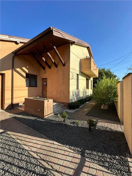 Casa individuala superba - zona TOP ( Calea Buziasului) - mobilata complet - gar
