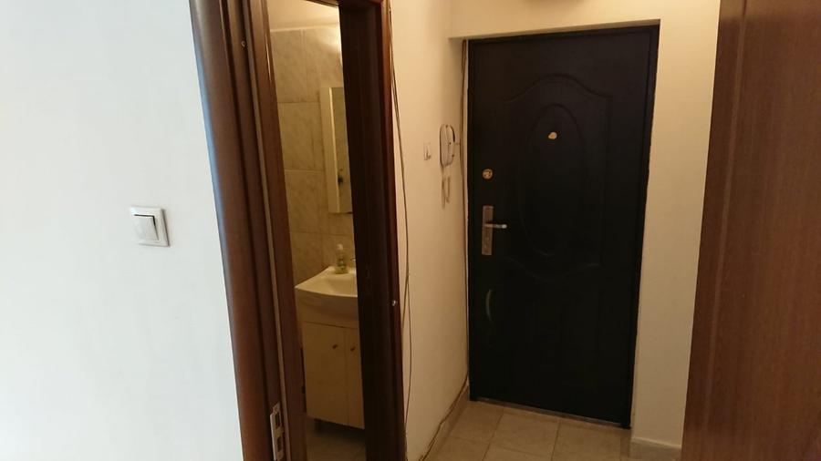 Baneasa, Somesul Rece, langa spitalul Regina Maria sau restaurantul Capriciossa