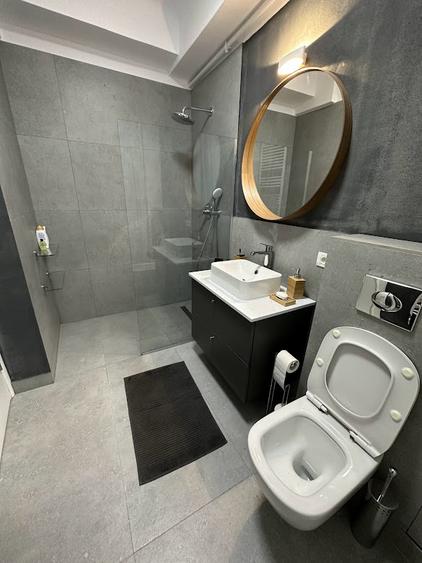 In the center, on a quiet pedestrian street, fully equipped, 2 amazing rooms