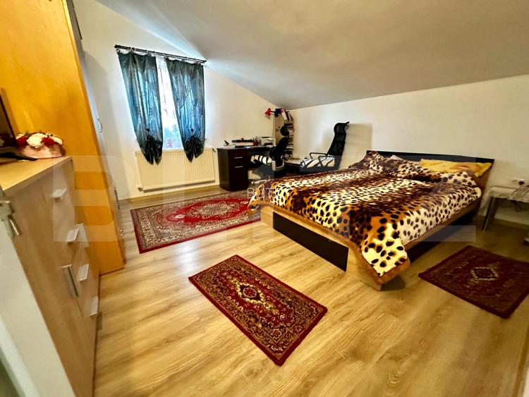 Casă superbă de vânzare – 380 mp utili, 1000 mp teren - 9