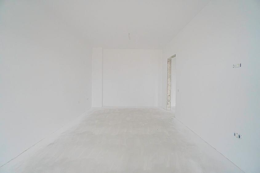 Tomis Nord- Vanzare apartament decomandat cu 2 camere, bloc nou.