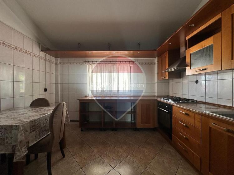 Vila de inchiriat-Saftica - 36