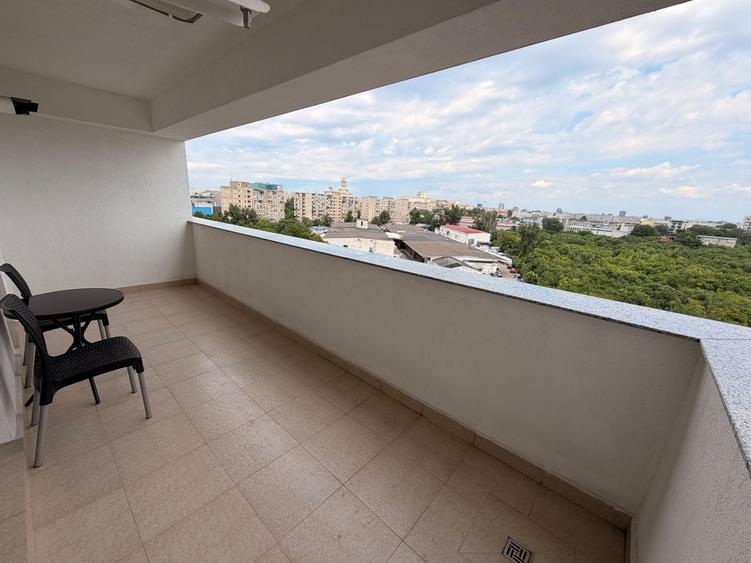 Parcul Carol Garsoniera si Parcare an 2022 Terasa View Central Adress