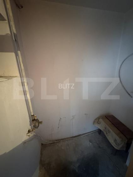 Apartament 2 camere, decomandat, etaj 2 - STEFAN CEL MARE - 10