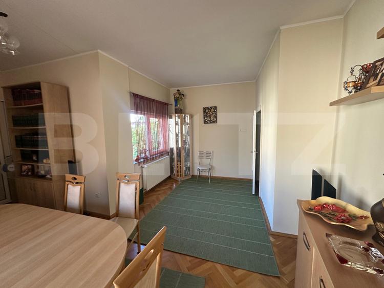 Apartament 3 camere, 223.40 mp, zona Titulescu