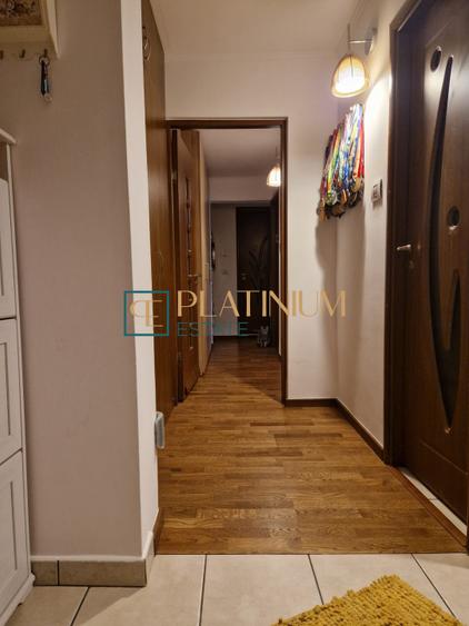 P4899 Apartament cu 3 camere DECOMANDAT, zona Calea Aradului