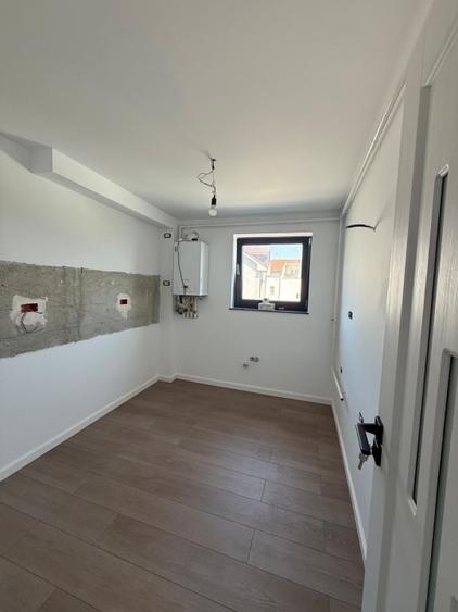 Apartamente cu 2 camere - Vedere spectaculoasă pe malul lacului