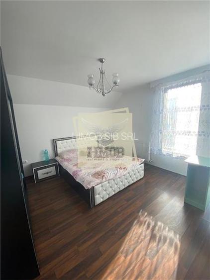 Casa 5 camere 2 bai balcon si 567 mp teren in Rasinari - 11