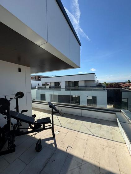 VILLA 5 ROOMS FOR RENT | PRIVATE GARDEN | GATED PREMIUM COMPLEX