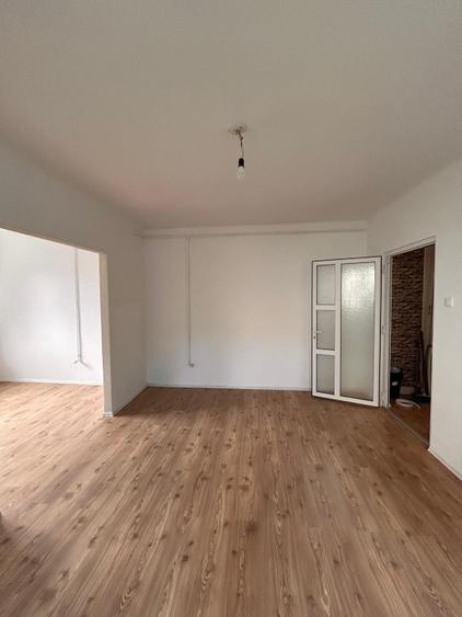 Apartament  de vânzare în mun. Câmpia Turzii, jud. Cluj, zonă centrala