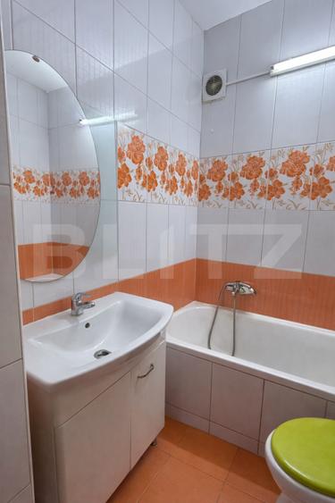 Apartament 3 camere, 70 mp, Sângeorgiu de Mureș, zonă Semicentrală