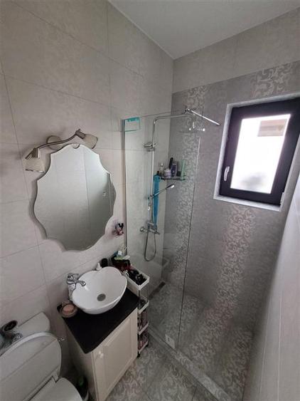 Casa moderna tip triplex 4 camere zona Selimbar