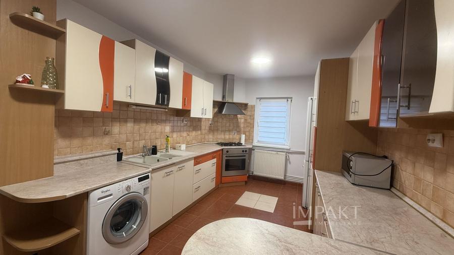 Apartament cu 3 camere decomandat in Gheorgheni str Muncitorilor