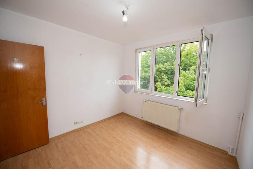Apartament cu 3 camere de vanzare, 64 mp, decomandat, Politehnica - 16