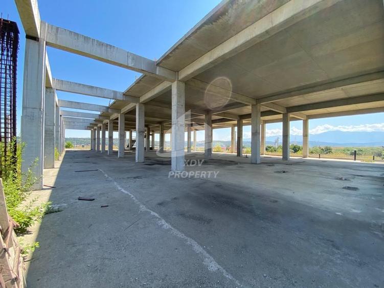 Constructie structura 3707 mp, teren intravilan aferent 8828 mp Sibiu /Selimbar