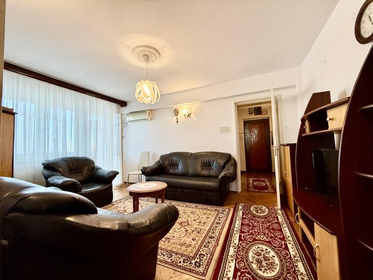 Apartament 2 camere de vanzare centru Constanta, etaj 3/4