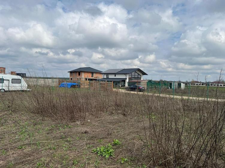 Teren 539 mp de vânzare Tunari proiect langa Green Space Tunari
