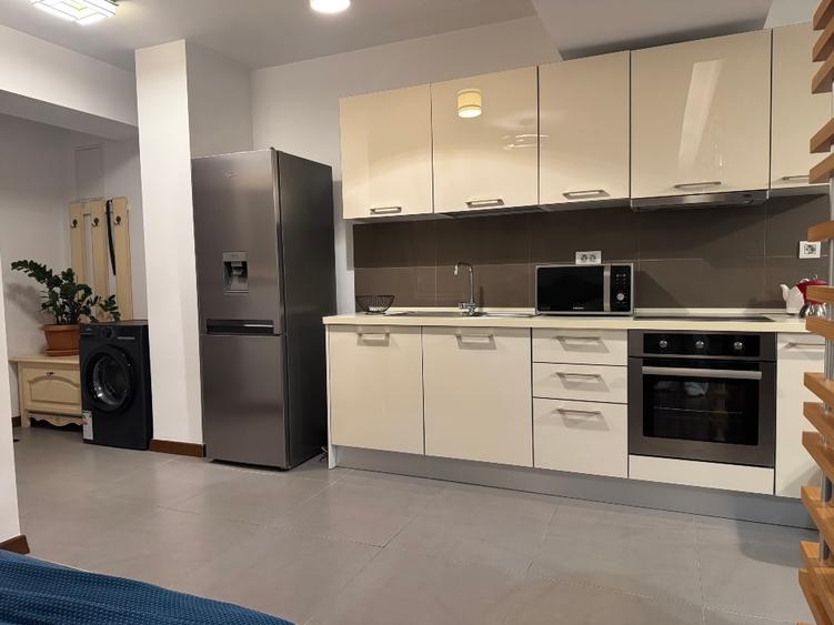 Inchiriere studio Incity