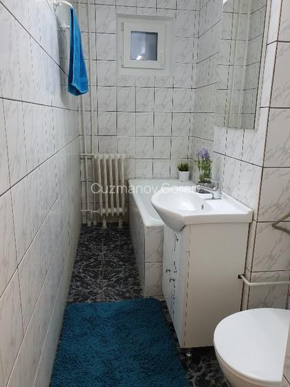 Închiriez apartament cu 2 camere, zona Spitalul Județean- 430 euro/lună  - 5