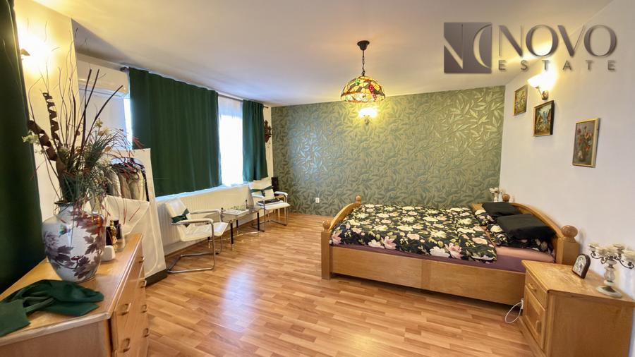 Casa Multifamiliala 8 camere 9 minute Metrou Aparatorii Patriei