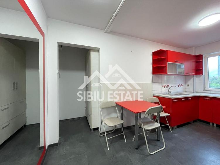 Apartament cochet cu 3 camere + pivniță, etaj 1, zona Mihai Viteazul